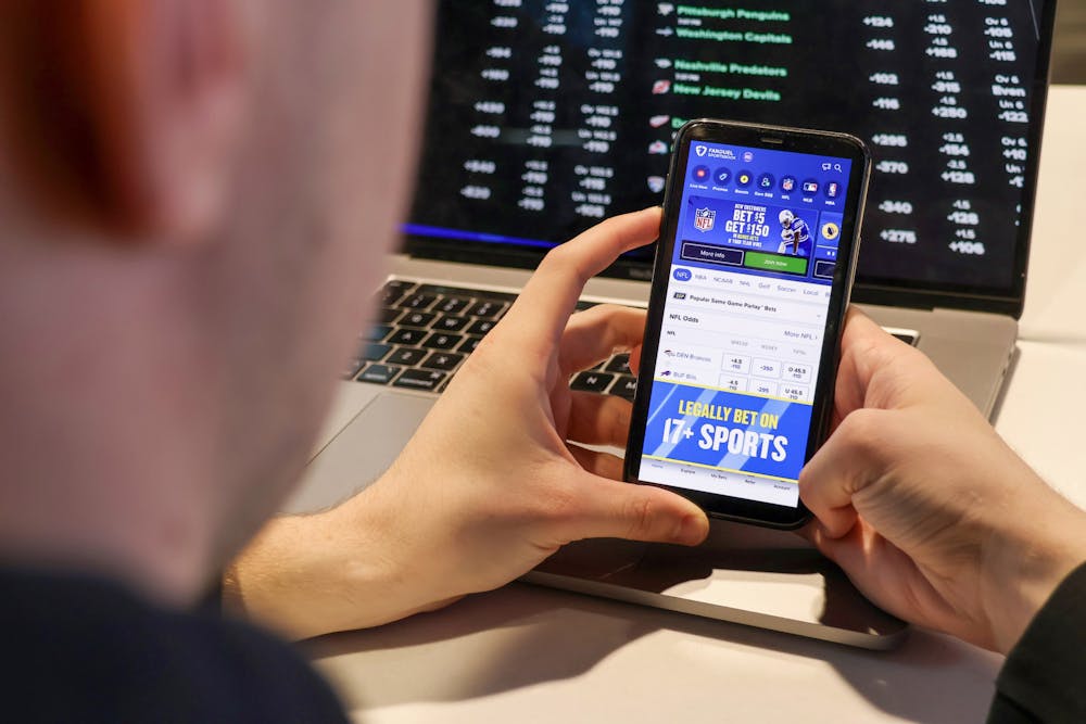Play Slot Games With Supercharged Free Spins 11